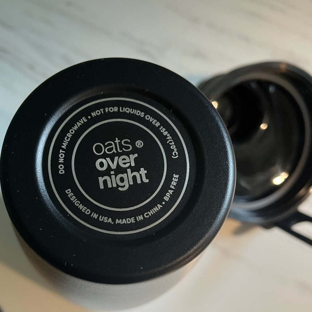 Matte Black Oats Overnight stainless steel insulated shaker First edition - Picture 5 of 7